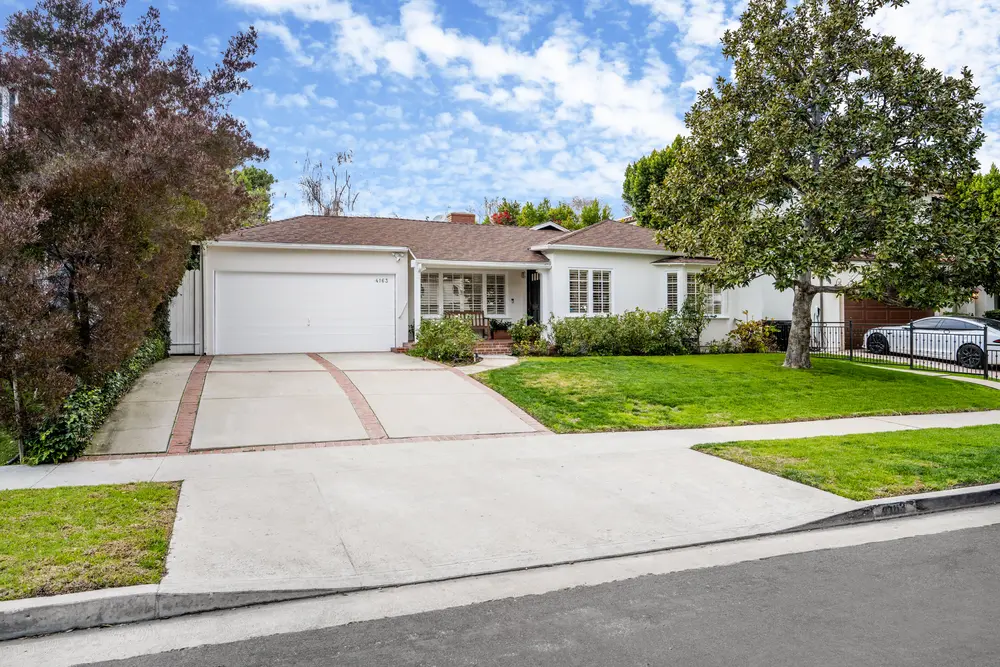 pressure washed house in el monte by js pristine clean